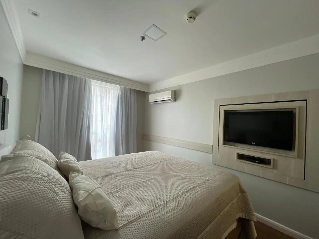Flat Particular Hotel Mercure Brasilia Lider